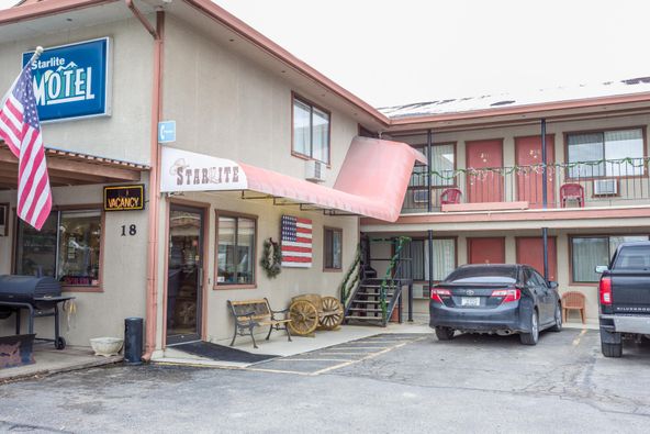 18 Main St SE, Ronan, MT 59864